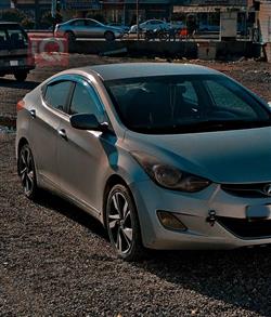 هیۆندای ئەلەنترا